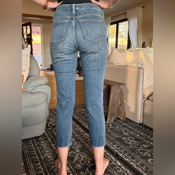 Universal thread women’s ankle cut jeans - Picture 4 of 5